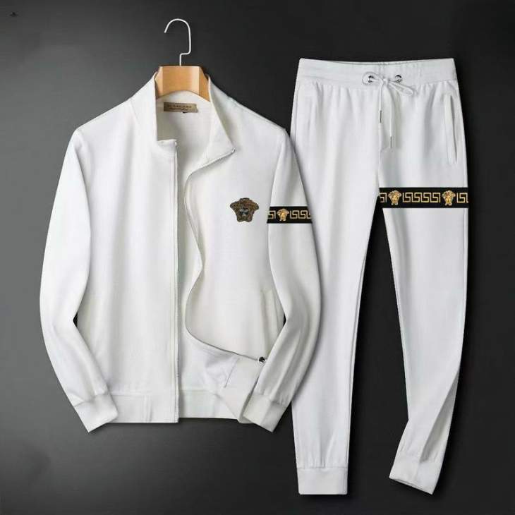 Picture of Versace Sweater Suits _SKUVersaceM-5XL12yr31242977